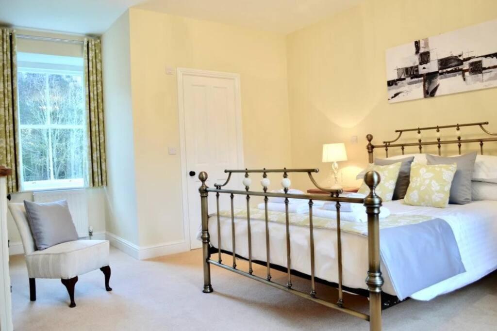 Coach House, Middleton Hall Estate *